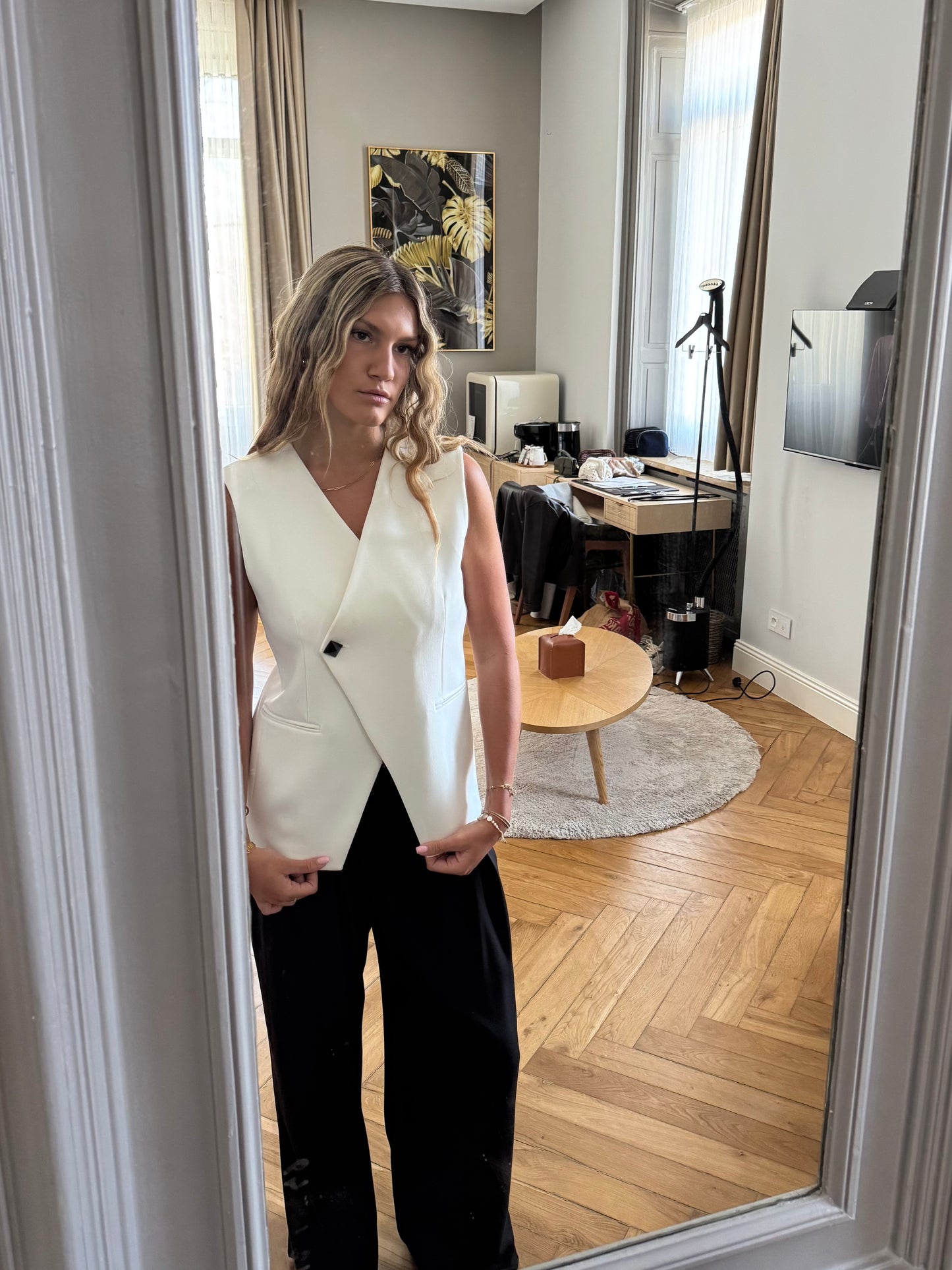 VESTE SANS MANCHE BLANCHE